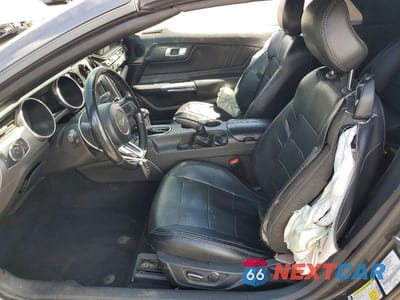 Zdjęcie 7 z 12 samochodu: 2019 FORD MUSTANG VIN:1FATP8UH1K5135698 - miniatura
