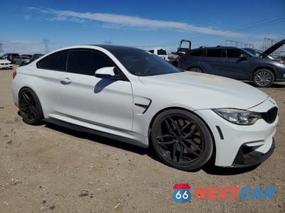 Czwarte zdjęcie samochodu z boku: 2015 BMW M4 VIN:WBS3R9C5XFK335531 - miniatura
