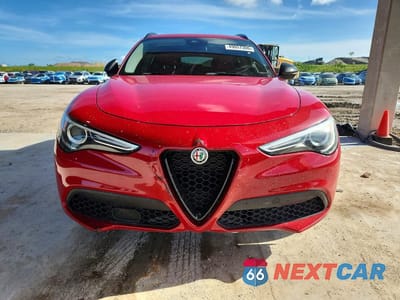 Piąte zdjęcie samochodu w środku: 2021 ALFA ROMEO STELVIO SPORT VIN:ZASPAJAN8M7C99804 - miniatura