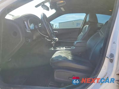 Zdjęcie 7 z 13 samochodu: 2019 DODGE CHARGER SXT VIN:2C3CDXBG5KH688522 - miniatura