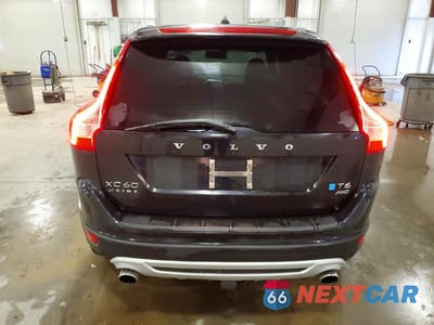 Zdjęcie 6 z 13 samochodu: 2013 VOLVO XC60 T6 VIN:YV4902DZ5D2399717 - miniatura