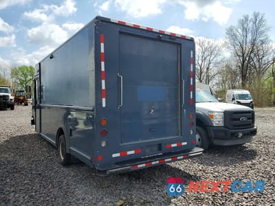 Drugie zdjęcie samochodu z przodu: 2019 FORD E450 DELIVERY TRUCK VIN:1FC3E4K63KDC48021 - miniatura