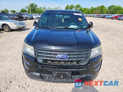 Piąte zdjęcie samochodu w środku: 2016 FORD EXPLORER POLICE INTERCEPTOR VIN:1FM5K8AR4GGA77771 - miniatura
