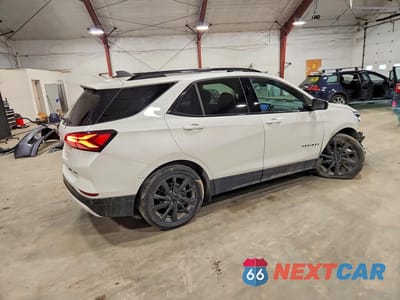 Trzecie zdjęcie samochodu z tyłu: 2023 CHEVROLET EQUINOX RS VIN:3GNAXWEG7PS113320 - miniatura
