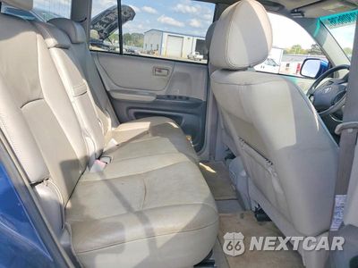 Zdjęcie 11 z 13 samochodu: 2005 TOYOTA HIGHLANDER VIN:JTEEP21A350110936 - miniatura