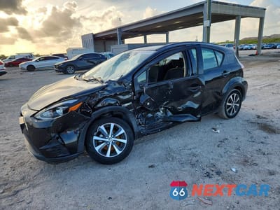 2018 TOYOTA PRIUS C TWO JTDKDTB32J1617370 - główne zdjęcie licytacji z USA - miniatura
