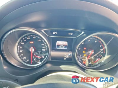 Zdjęcie 9 z 12 samochodu: 2019 MERCEDES-BENZ CLA 250 VIN:WDDSJ4EB0KN763445 - miniatura