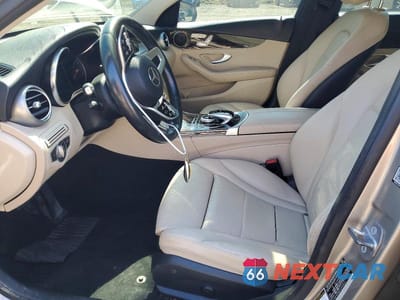 Zdjęcie 7 z 11 samochodu: 2019 MERCEDES-BENZ C 300 4MATIC VIN:55SWF8EB8KU299922 - miniatura
