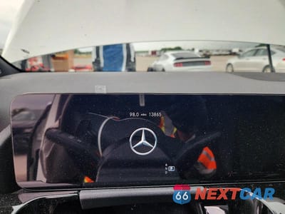 Zdjęcie 9 z 13 samochodu: 2023 MERCEDES-BENZ GLA 250 VIN:W1N4N4GB2PJ529089 - miniatura