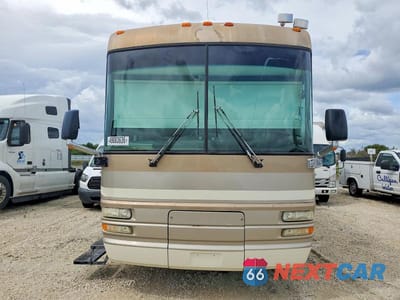 Zdjęcie 9 z 10 samochodu: 2006 FREIGHTLINER CHASSIS XC RV VIN:4UZAB2DC96CW85584 - miniatura