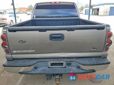 Zdjęcie 6 z 12 samochodu: 2007 CHEVROLET SILVERADO C1500 CLASSIC CREW CAB VIN:2GCEC13V171140115 - miniatura