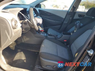 Zdjęcie 7 z 12 samochodu: 2020 HYUNDAI KONA SEL PLUS VIN:KM8K6CAA0LU569035 - miniatura