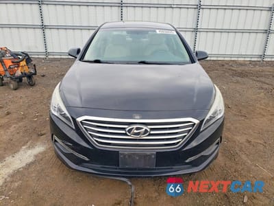 Piąte zdjęcie samochodu w środku: 2015 HYUNDAI SONATA SE VIN:5NPE24AF2FH193418 - miniatura