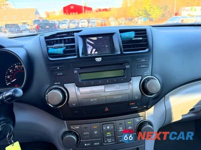 Zdjęcie 9 z 11 samochodu: 2008 TOYOTA HIGHLANDER SPORT VIN:JTEES43A982003292 - miniatura