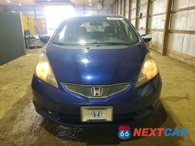 Piąte zdjęcie samochodu w środku: 2013 HONDA FIT VIN:JHMGE8G35DC003137 - miniatura