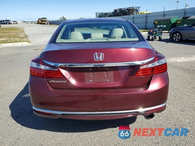 Zdjęcie 6 z 12 samochodu: 2017 HONDA ACCORD LX VIN:1HGCR2F33HA308612 - miniatura