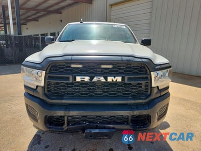 Piąte zdjęcie samochodu w środku: 2019 RAM 2500 TRADESMAN VIN:3C6UR5HJ0KG604235 - miniatura
