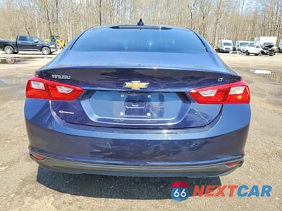 Zdjęcie 6 z 12 samochodu: 2016 CHEVROLET MALIBU LT VIN:1G1ZE5ST1GF239926 - miniatura