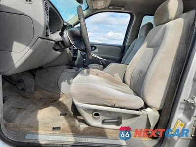 Zdjęcie 7 z 13 samochodu: 2008 CHEVROLET TRAILBLAZER LS VIN:1GNDS13S482129896 - miniatura