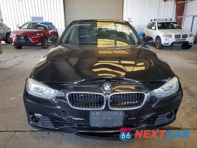 Piąte zdjęcie samochodu w środku: 2015 BMW 328 XI VIN:WBA3B3G5XFNT18016 - miniatura