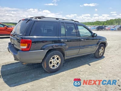 Trzecie zdjęcie samochodu z tyłu: 2001 JEEP GRAND CHEROKEE LAREDO VIN:1J4GX48S51C657149 - miniatura