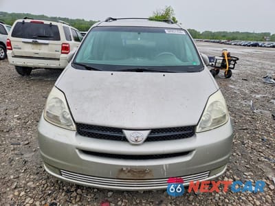Piąte zdjęcie samochodu w środku: 2005 TOYOTA SIENNA XLE 7 PASSENGER VIN:5TDZA22C25S268656 - miniatura