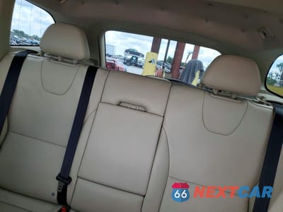 Zdjęcie 10 z 13 samochodu: 2013 VOLVO XC60 3.2 VIN:YV4952DLXD2418453 - miniatura