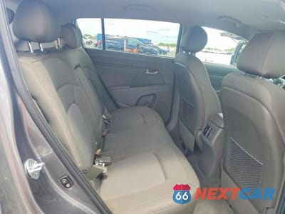 Zdjęcie 10 z 12 samochodu: 2015 KIA SPORTAGE LX VIN:KNDPB3AC6F7793145 - miniatura