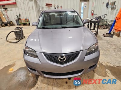 Piąte zdjęcie samochodu w środku: 2006 MAZDA 3 I VIN:JM1BK32F561529615 - miniatura