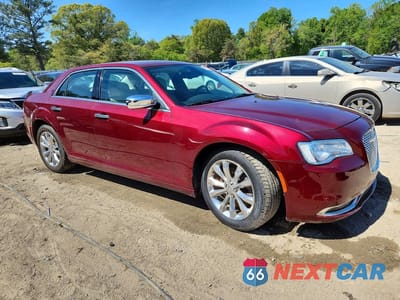 Czwarte zdjęcie samochodu z boku: 2019 CHRYSLER 300 LIMITED VIN:2C3CCAKG8KH542972 - miniatura