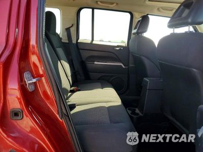 Zdjęcie 10 z 12 samochodu: 2008 JEEP PATRIOT SPORT VIN:1J8FF28WX8D752668 - miniatura