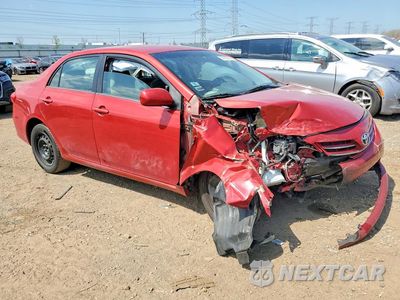 Czwarte zdjęcie samochodu z boku: 2013 TOYOTA COROLLA LE VIN:2T1BU4EE7DC924990 - miniatura