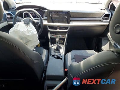 Zdjęcie 8 z 13 samochodu: 2025 VOLKSWAGEN TAOS SEL VIN:3VV4C7B23SM008224 - miniatura