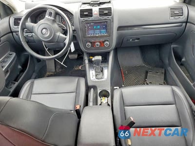 Zdjęcie 8 z 11 samochodu: 2010 VOLKSWAGEN JETTA SE VIN:3VWRZ7AJ5AM035092 - miniatura