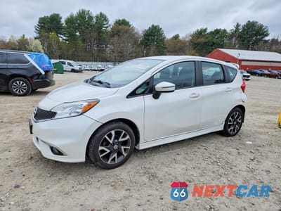 2015 NISSAN VERSA NOTE SR 3N1CE2CP6FL358253 - główne zdjęcie licytacji z USA - miniatura