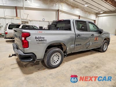 Trzecie zdjęcie samochodu z tyłu: 2023 CHEVROLET SILVERADO K1500 VIN:2GCUDAED0P1123724 - miniatura