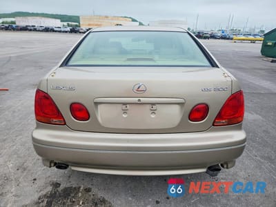 Zdjęcie 6 z 13 samochodu: 2001 LEXUS GS 300 VIN:JT8BD69S610128683 - miniatura