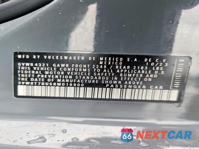 Zdjęcie 12 z 12 samochodu: 2024 VOLKSWAGEN JETTA 40TH ANNIVERSARY VIN:3VW8T7BU5RM019900 - miniatura