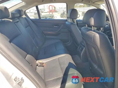 Zdjęcie 10 z 12 samochodu: 2011 BMW 328 XI SULEV VIN:WBAPK5G55BNN80193 - miniatura
