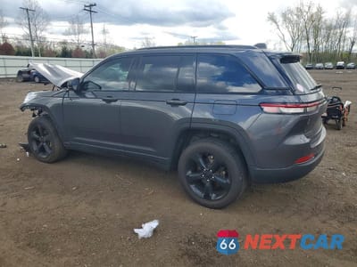 Drugie zdjęcie samochodu z przodu: 2023 JEEP GRAND CHEROKEE LAREDO VIN:1C4RJHAG9PC542740 - miniatura