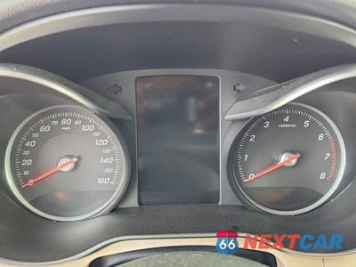 Zdjęcie 9 z 12 samochodu: 2018 MERCEDES-BENZ GLC 300 VIN:WDC0G4JB0JV062919 - miniatura