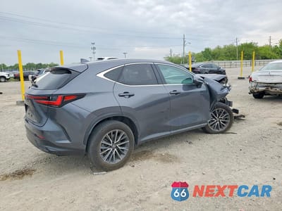 Trzecie zdjęcie samochodu z tyłu: 2024 LEXUS NX 250 BASE VIN:2T2ADCAZ1RC014298 - miniatura