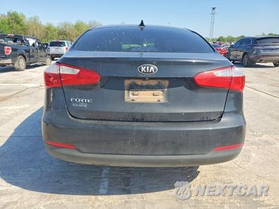 Zdjęcie 6 z 12 samochodu: 2016 KIA FORTE LX VIN:KNAFX4A6XG5483751 - miniatura