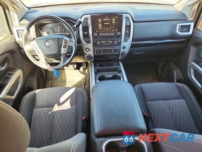 Zdjęcie 8 z 11 samochodu: 2021 NISSAN TITAN SV VIN:1N6AA1ED8MN508967 - miniatura