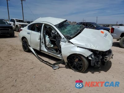Czwarte zdjęcie samochodu z boku: 2017 NISSAN ALTIMA 2.5 SR VIN:1N4AL3AP4HC489673 - miniatura