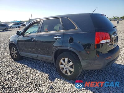 Drugie zdjęcie samochodu z przodu: 2012 KIA SORENTO LX VIN:5XYKT3A16CG192001 - miniatura