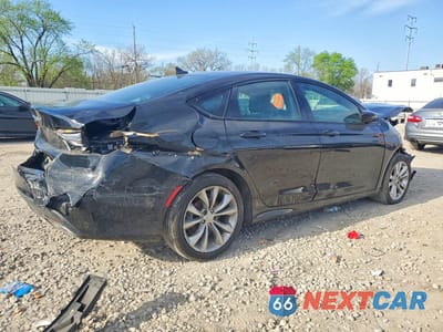 Trzecie zdjęcie samochodu z tyłu: 2015 CHRYSLER 200 S VIN:1C3CCCDG5FN731987 - miniatura
