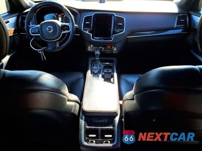 Zdjęcie 8 z 13 samochodu: 2016 VOLVO XC90 T6 VIN:YV4A22PK8G1072776 - miniatura
