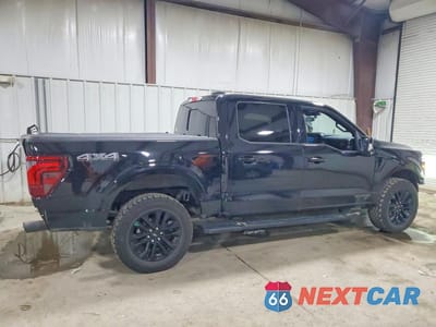 Trzecie zdjęcie samochodu z tyłu: 2024 FORD F150 LARIAT VIN:1FTFW5LD6RFA72447 - miniatura