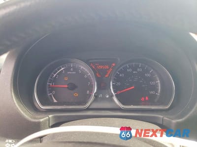 Zdjęcie 9 z 13 samochodu: 2014 NISSAN VERSA NOTE SV VIN:3N1CE2CP3EL426605 - miniatura